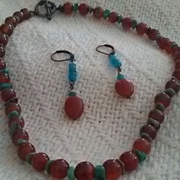 Stone with Turqoise Necklace Set - Picture 5 of 7